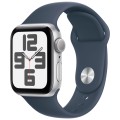 Apple Watch SE 2023, 44 мм, корпус из алюминия цвета «Серебристый», спортивный ремешок, размер M/L