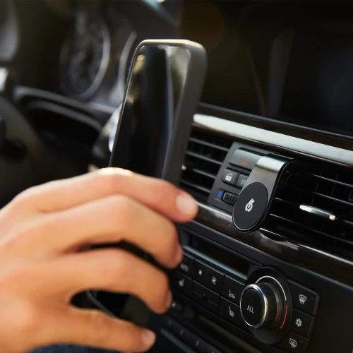 Автомобильный держатель uBear Unit Air Vent Magnetic Car Mount, чёрный