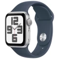 Apple Watch SE 2023, 40 мм, корпус из алюминия цвета «Серебристый», спортивный ремешок, размер S/M
